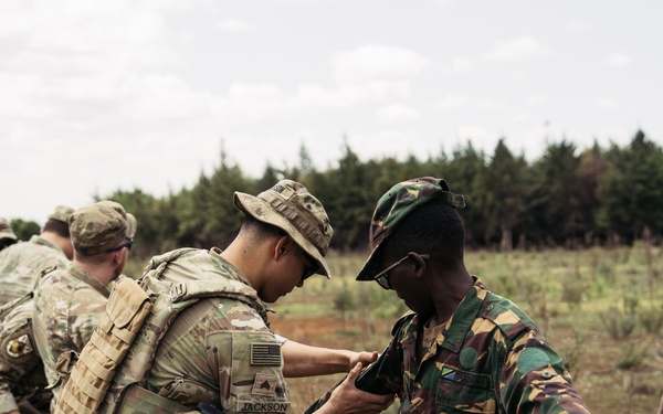 US, Kenya, British conduct prisoner of war training during Justified Accord