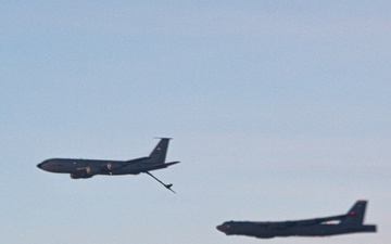 100th ARW refuels two B-52’s during BTF 25-2