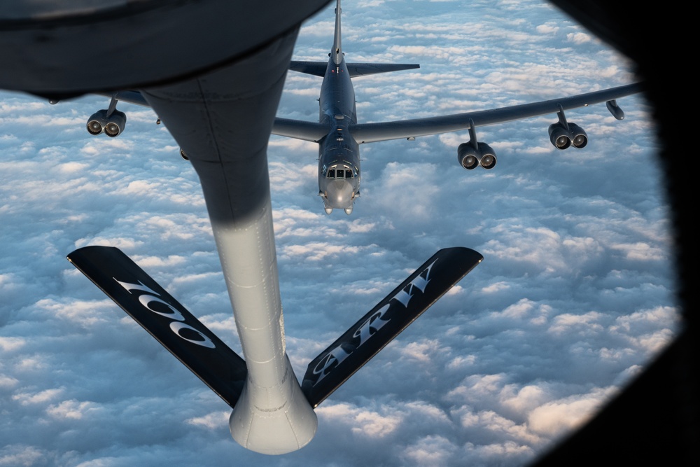 100th ARW refuels two B-52’s during BTF 25-2