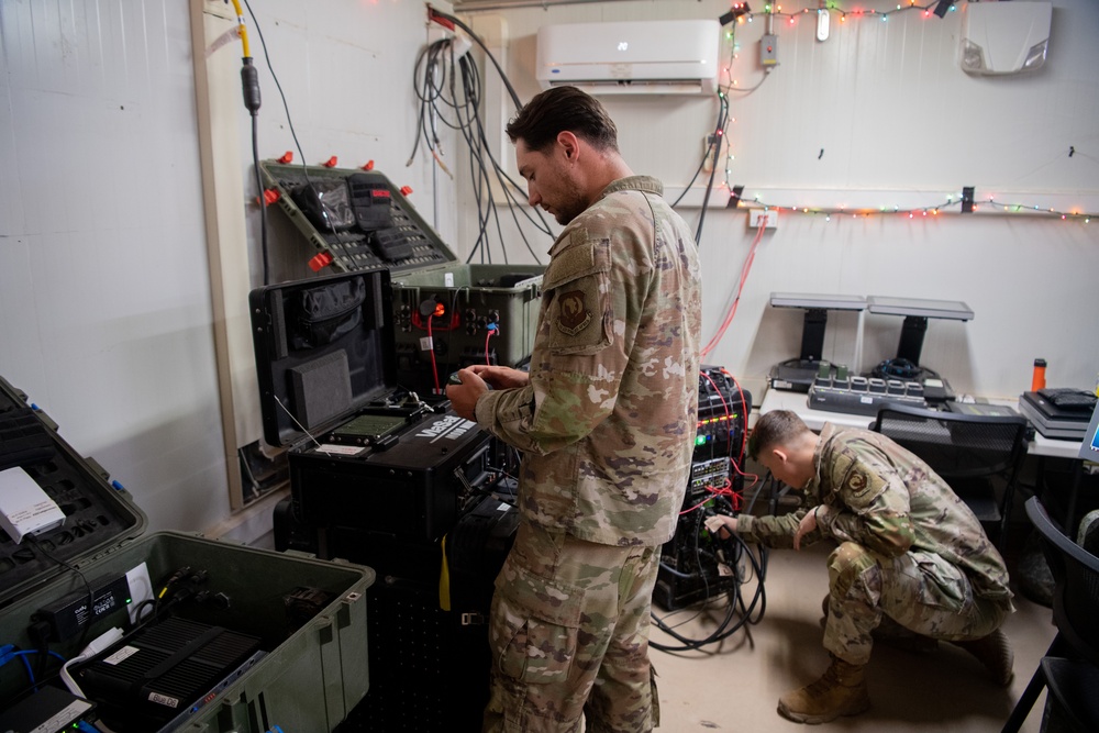 606 ACS employs first TOC-L command and control system