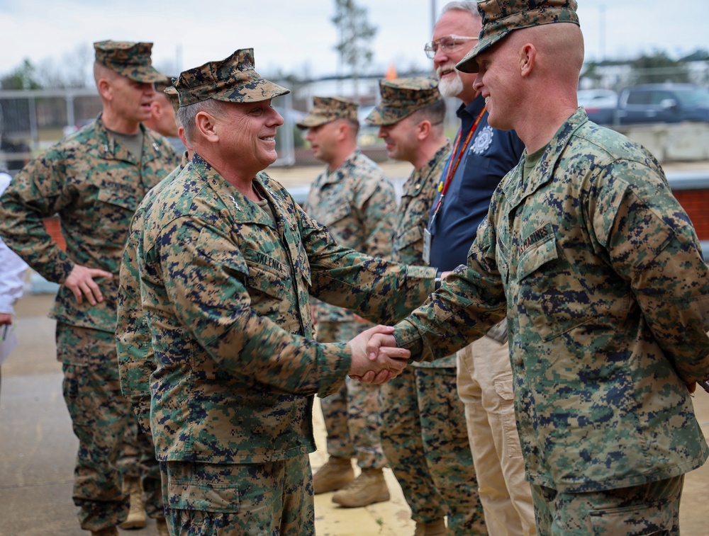 Marine Corps Logistics Command Hosts Lt. Gen. Stephen D. Sklenka