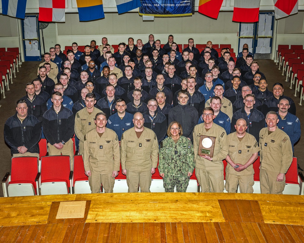 Chief of Naval Operations Visits Portsmouth Naval Shipyard