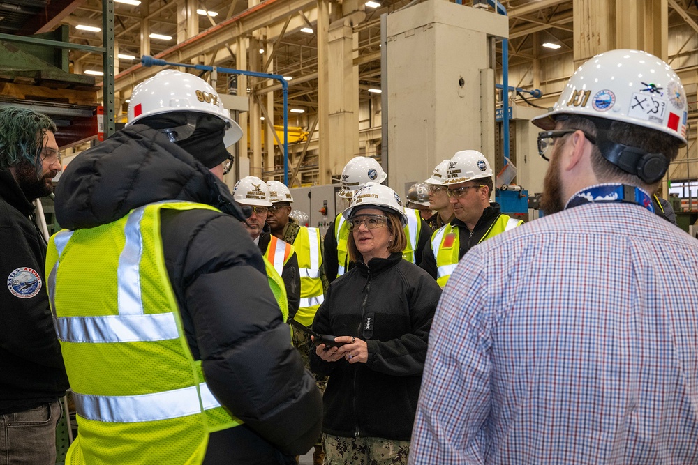 Chief of Naval Operations Visits Portsmouth Naval Shipyard