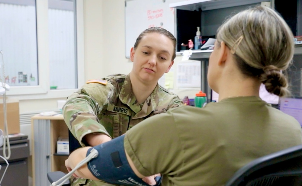 Pacific Northwest Army Reserve Soldiers care for injured deployed soldiers at Landstuhl