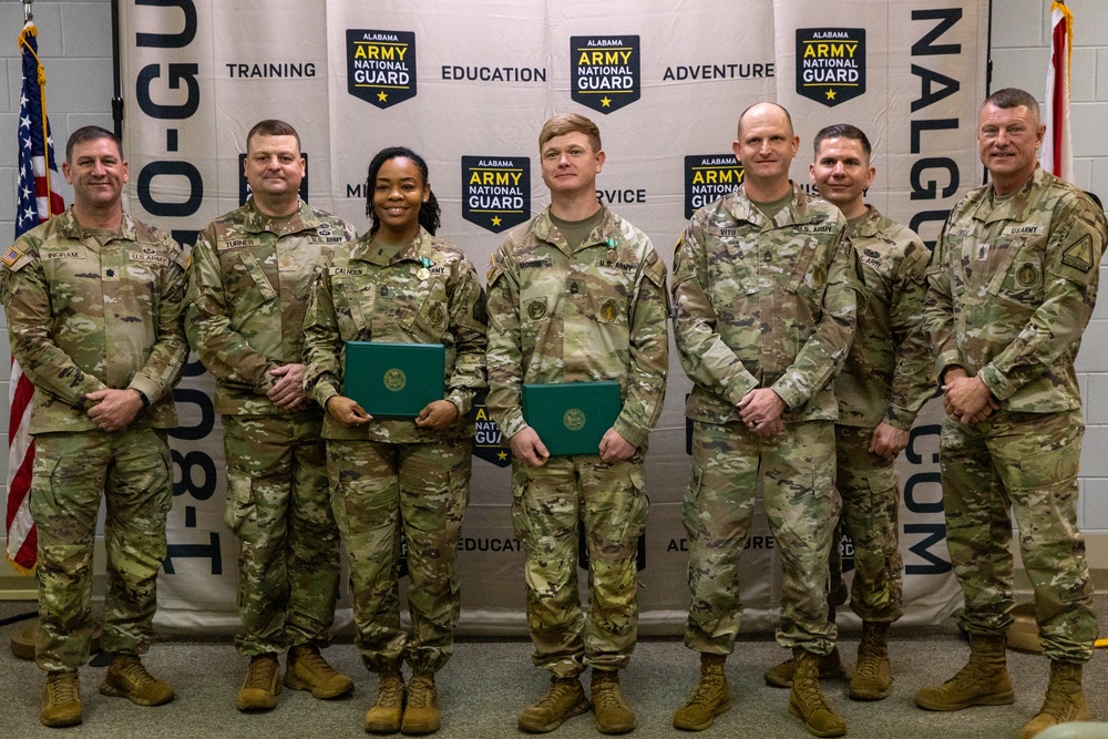 Alabama Guard recognizes outstanding recruiters