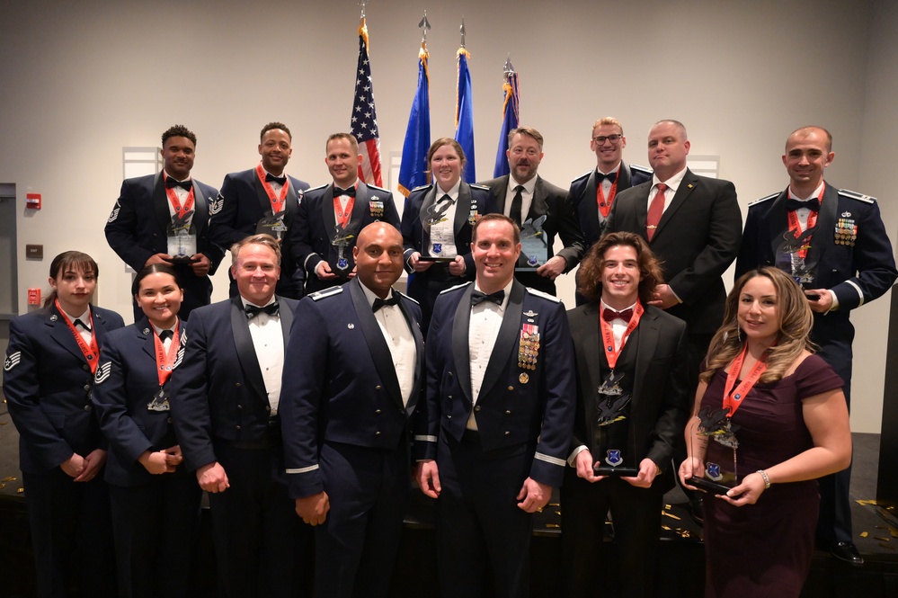 350 SWW honors annual award winners