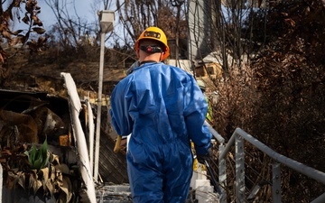 U.S. Marines arrive at Los Angeles wildfires for recovery efforts