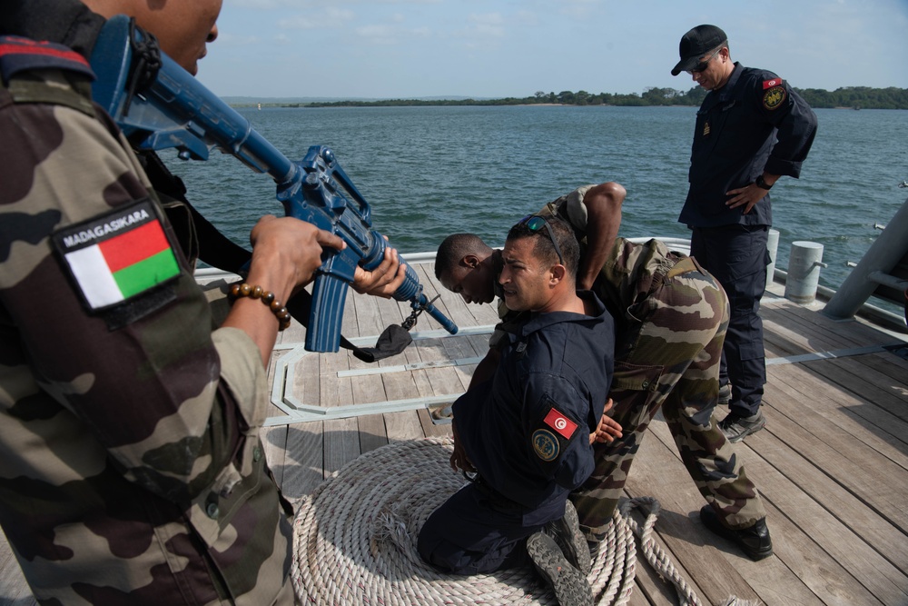 Cutlass Express 2025 - Tanzania VBSS Drills