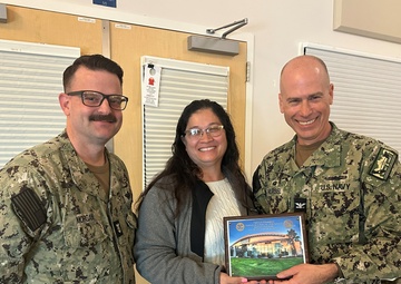 Lemoore Navy Clinic Honors Departing Ombudsman