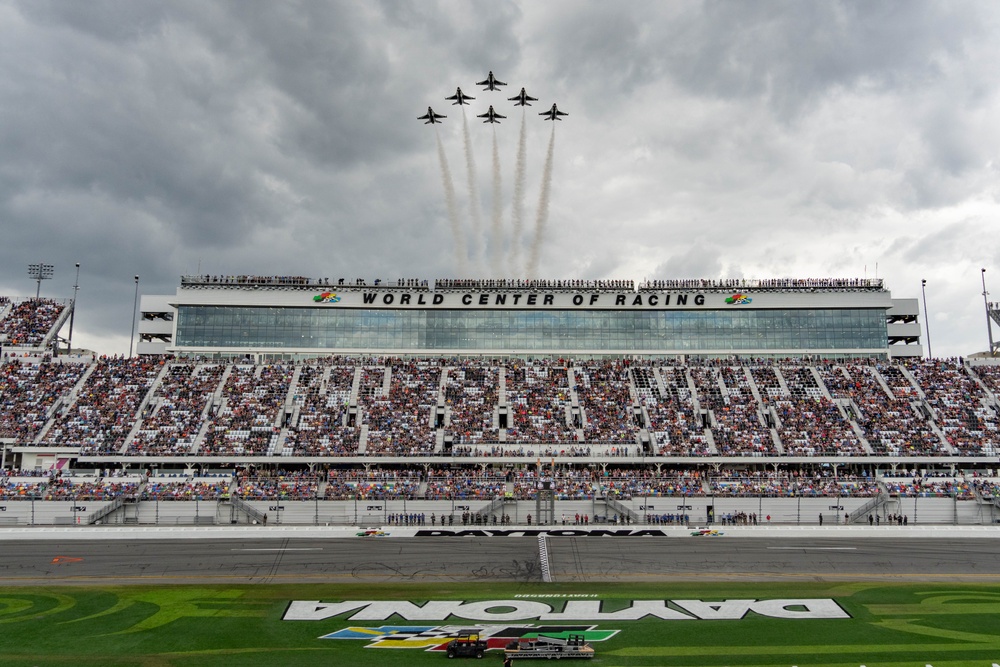 Thunderbird flyover the 67th annual Daytona 500