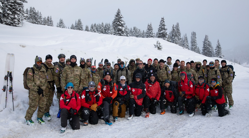 10th Mountain Division Leads Elite Forces across the Hale to Vail Traverse