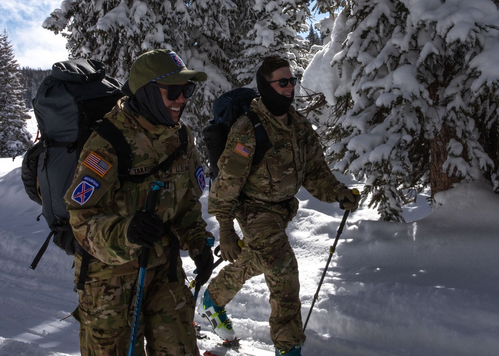 10th Mountain Division Leads Elite Forces across the Hale to Vail Traverse