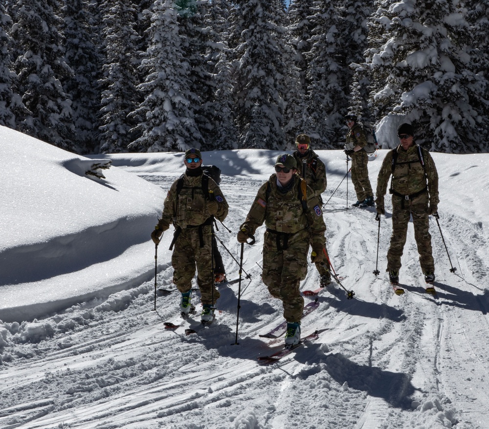 10th Mountain Division Leads Elite Forces across the Hale to Vail Traverse