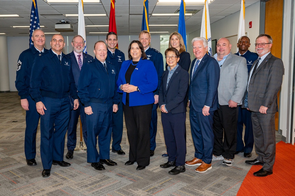 Hanscom AFB and UMass Lowell establish new partnership tool