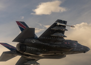 F-35 AF-01 Over Mojave Desert