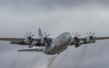 Cowboy Guard and the California Air National Guard conduct MAFFS training in Arizona