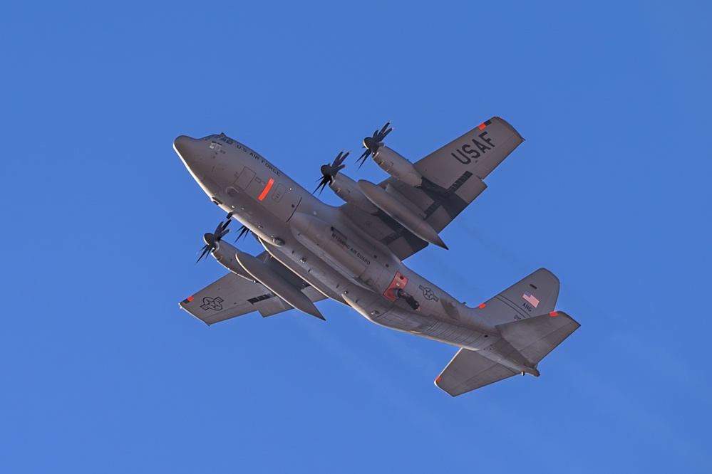 Cowboy Guard and the California Air National Guard conduct MAFFS training in Arizona