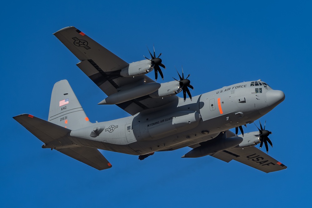 Cowboy Guard and the California Air National Guard conduct MAFFS training in Arizona