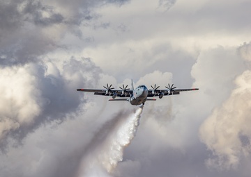 Cowboy Guard and the California Air National Guard conduct MAFFS training in Arizona