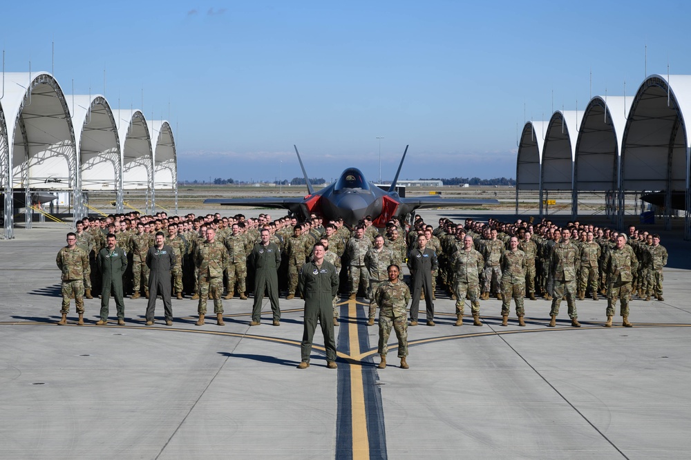 Bamboo Eagle 25-1 354th FW Group Photo