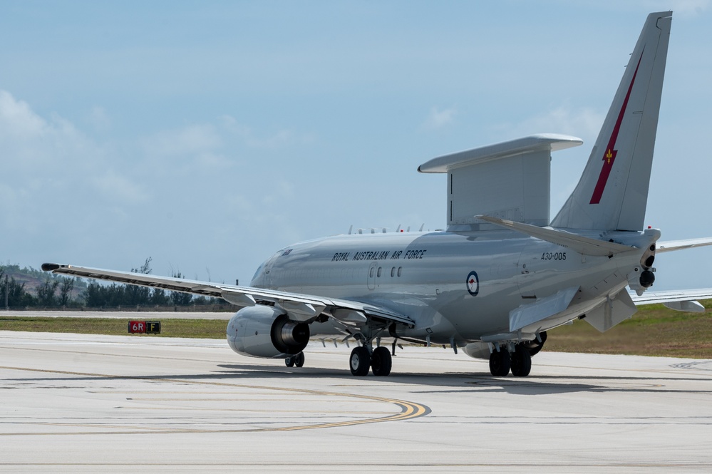 U.S. and Ally refuelers take off for CN25