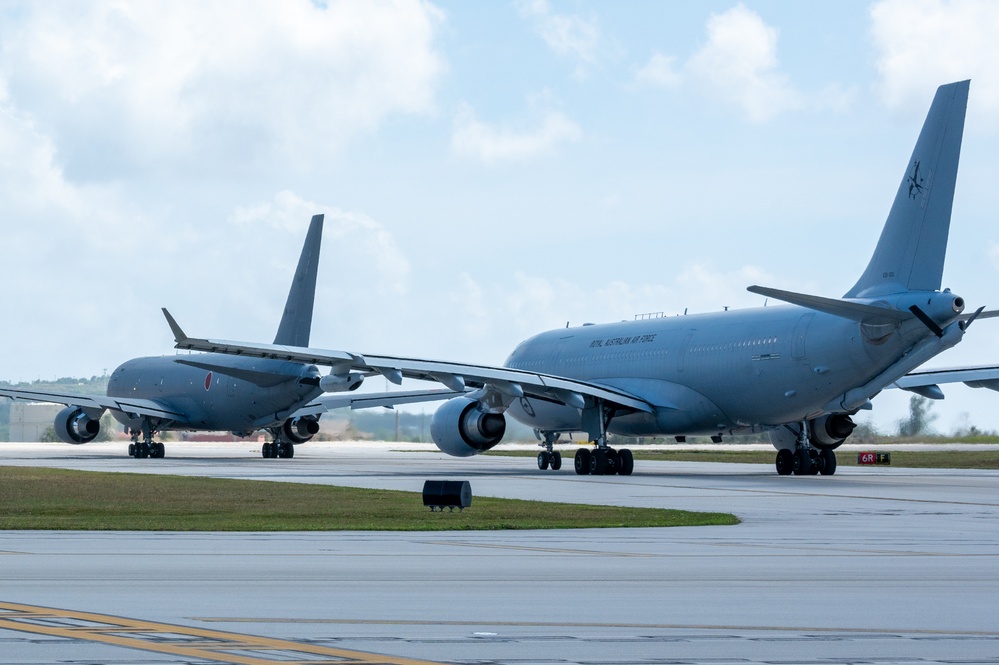 U.S. and Ally refuelers take off for CN25