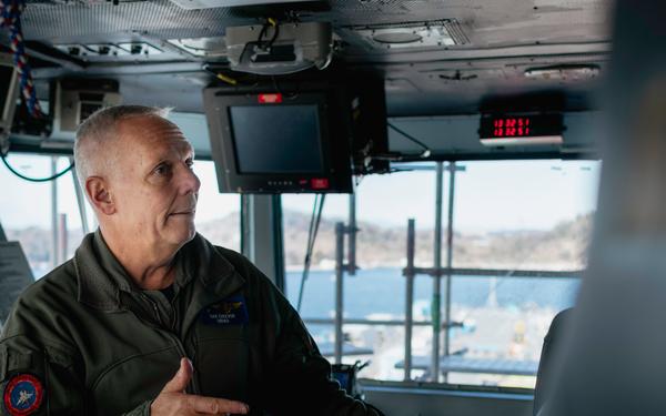 Naval Air Forces visits USS George Washington