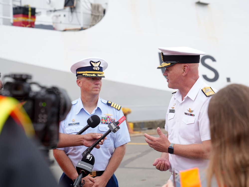 USCGC Midgett and Royal New Zealand Navy strengthen their partnership