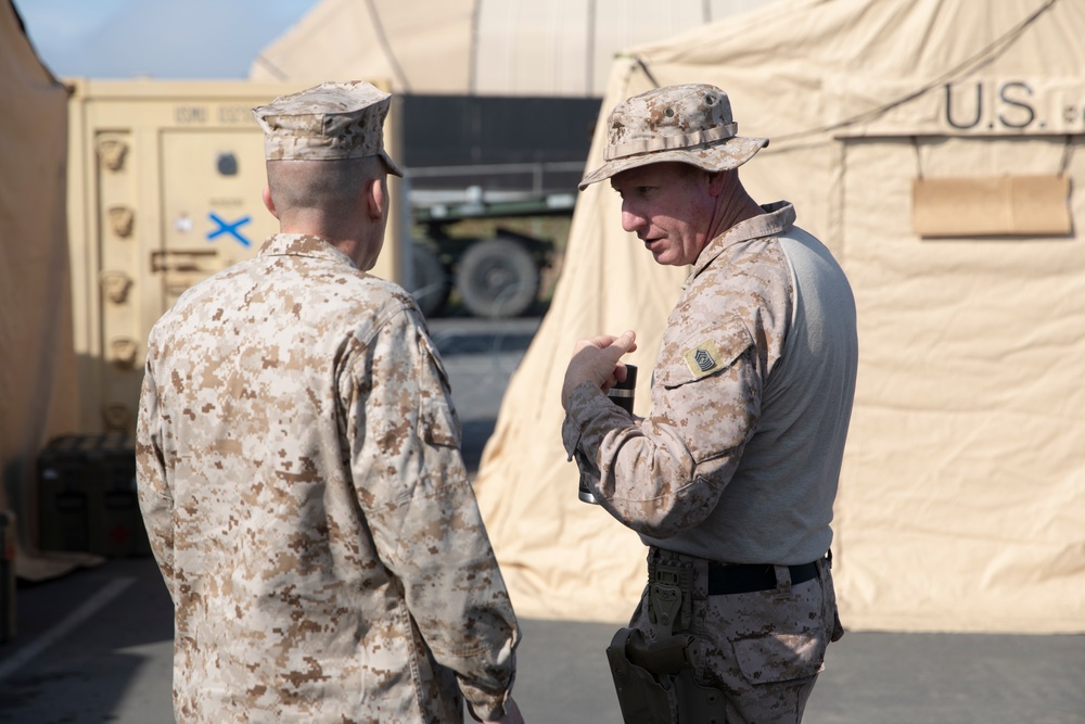 1st MARDIV sergeant major visits Marines conducting border operations