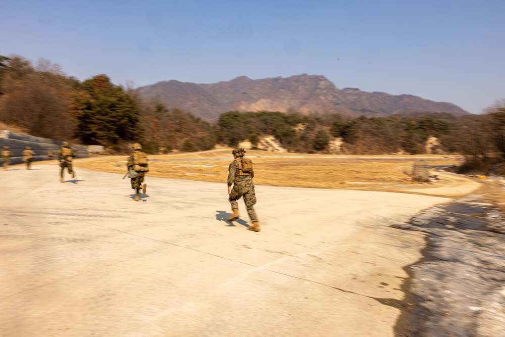 U.S. Marines Execute Dry Fire Platoon Attacks During Korea Viper 25.2 