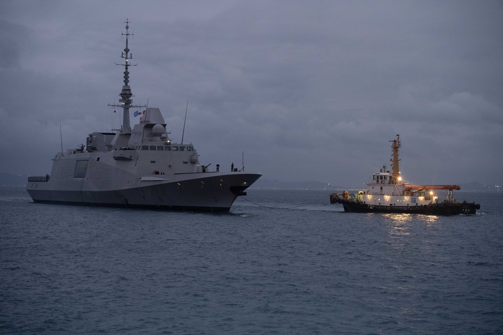 French Marine Nationale visits White Beach Naval Facility