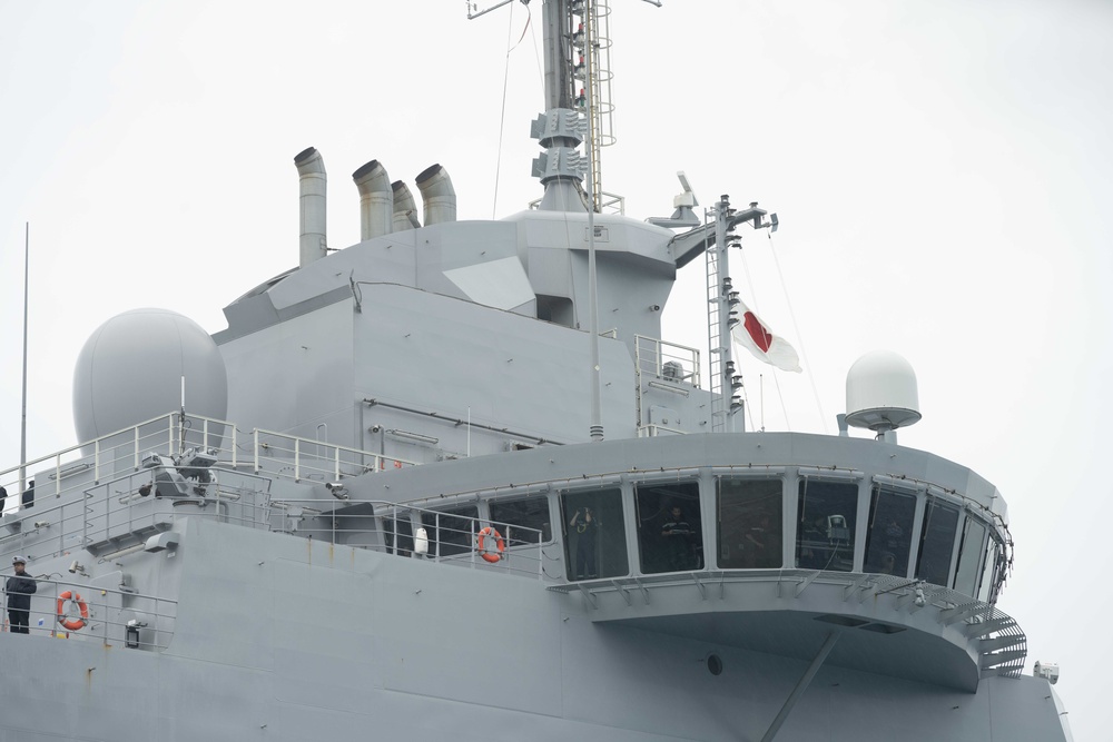 French Marine Nationale visits White Beach Naval Facility