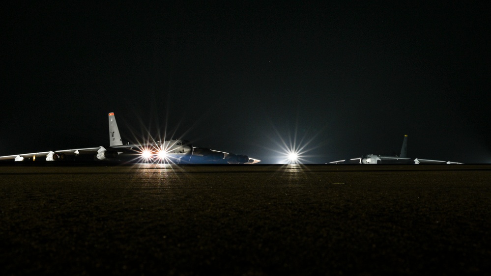 B-52 Stratofortress arrives at RAF Fairford for BTF 25-2