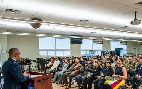 Captain Lee promotes