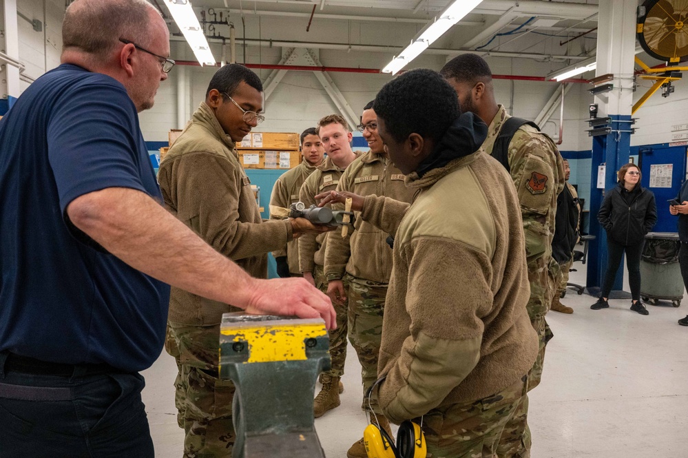 Future Hydraulics Airmen Explore Operational Maintenance at Altus AFB