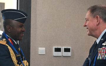 Gen. Hecker meets with Nigerian Air Force chief of staff