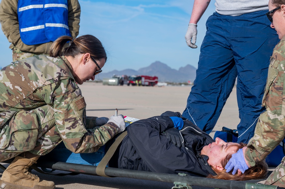 DM Airmen participate in Major Accident Response Exercise