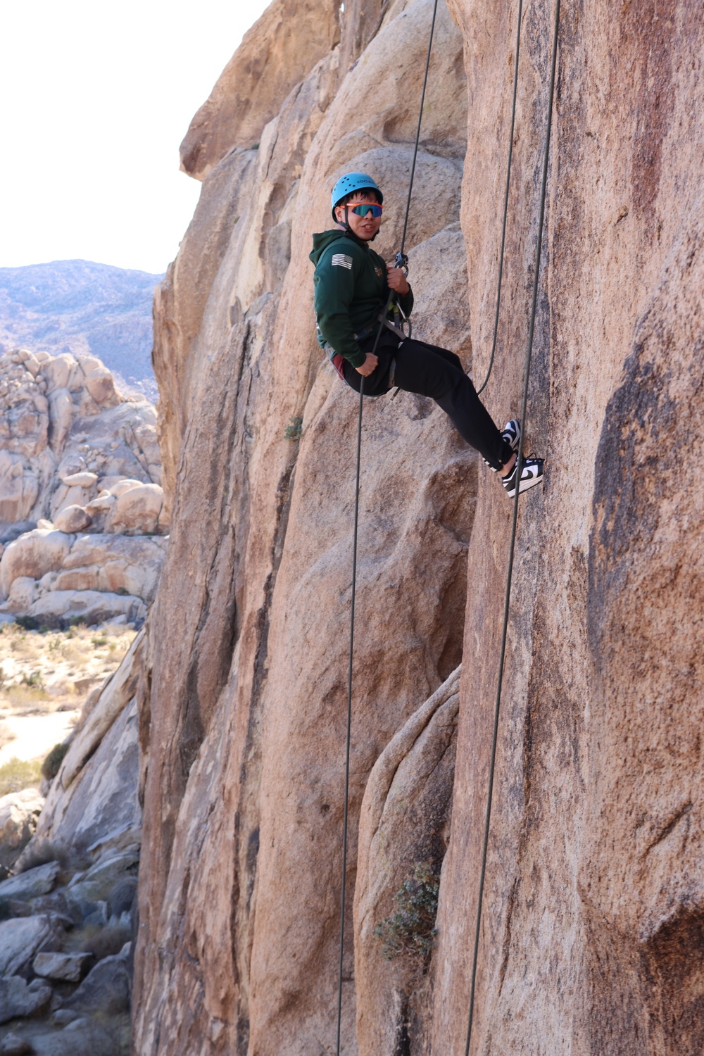 NMRTC Twentynine Palms Sailors build resiliency in the Joshua Tree desert