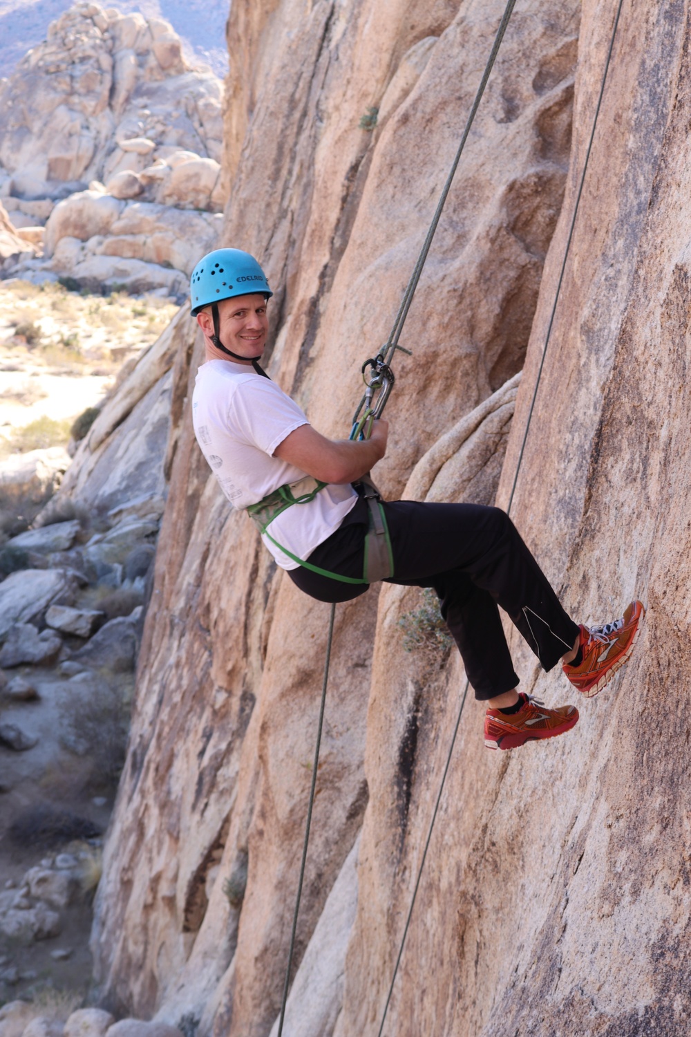 NMRTC Twentynine Palms Sailors build resiliency in the Joshua Tree desert