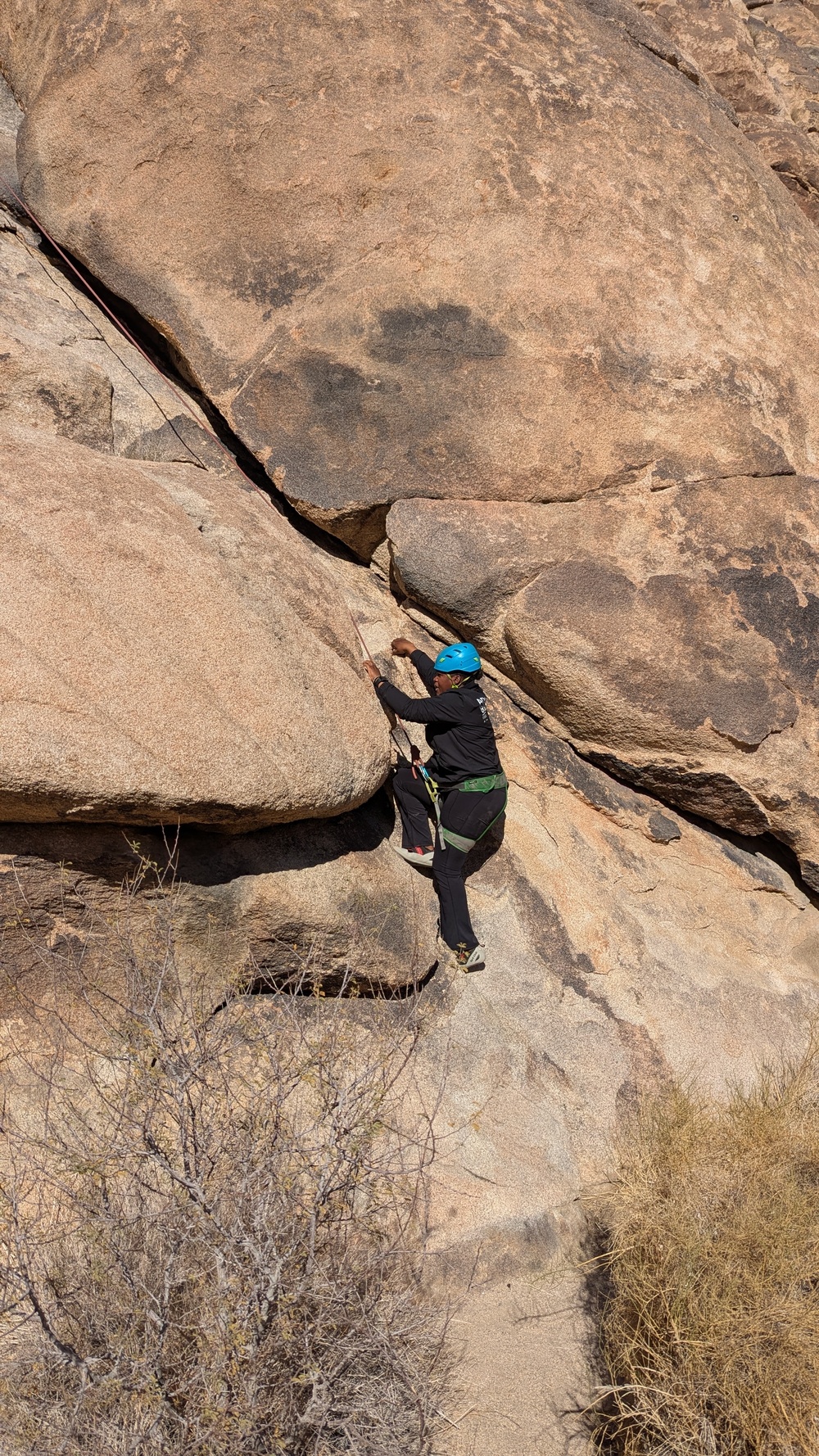 NMRTC Twentynine Palms Sailors build resiliency in the Joshua Tree desert