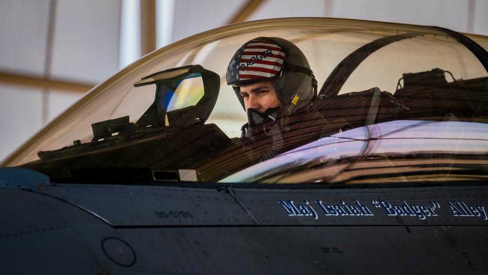 Full Circle: Maj. Alley’s Final Flight at Luke AFB