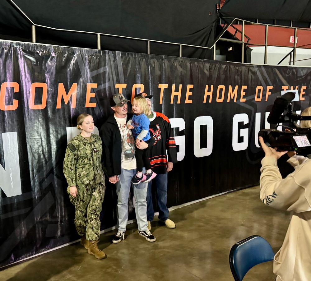 NMCSD Sailor Honored as Military Hero of the Game at San Diego Gulls Hockey Game