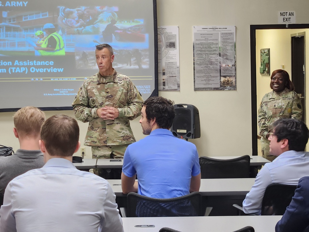 Fort Buchanan welcomes Puerto Rico's Congressman and Staff Delegation