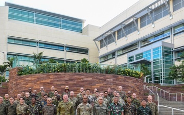 International Fellows Learn about LandPower in the Pacific