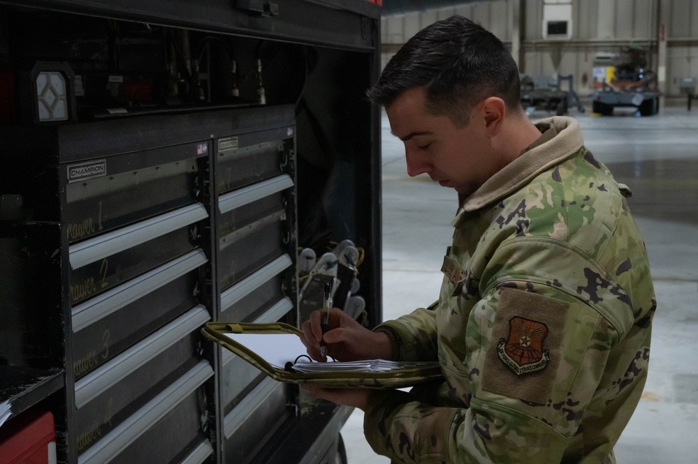 5th Bomb Wing annual weapons load competition