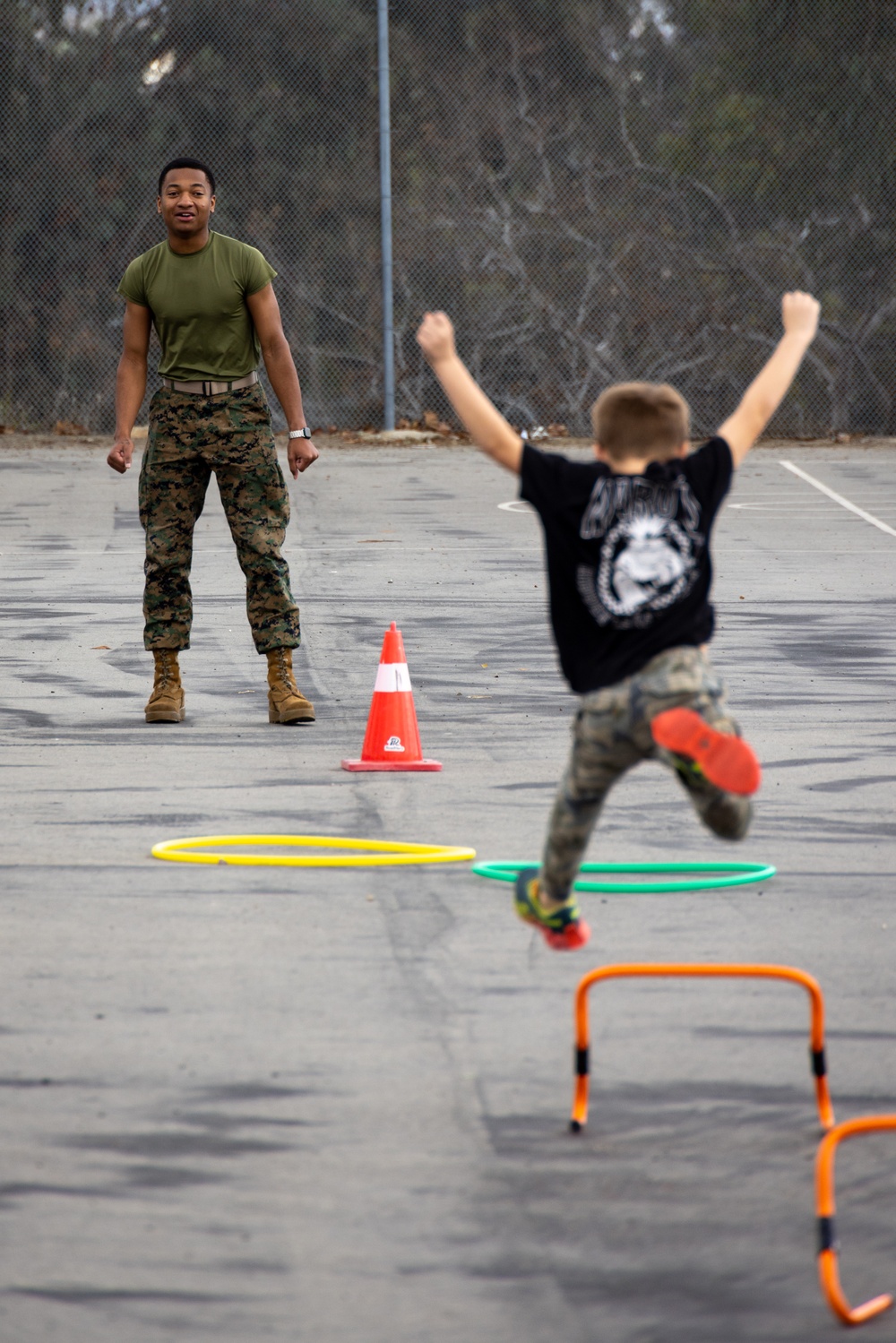 3rd MAW Marines conduct boot camp recess at Doris Miller Elementary