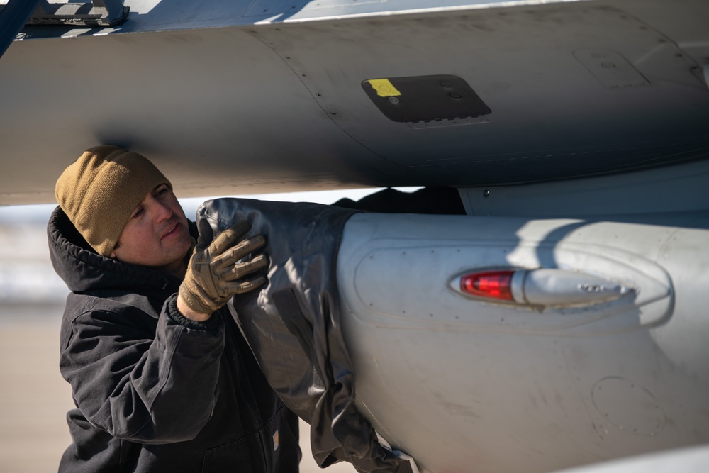 Final F-16 Arrives at the 122nd Fighter Wing