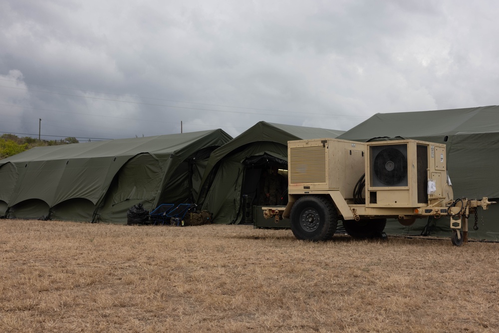 U.S. Soldiers establish medical facilities in support of Operation Southern Guard