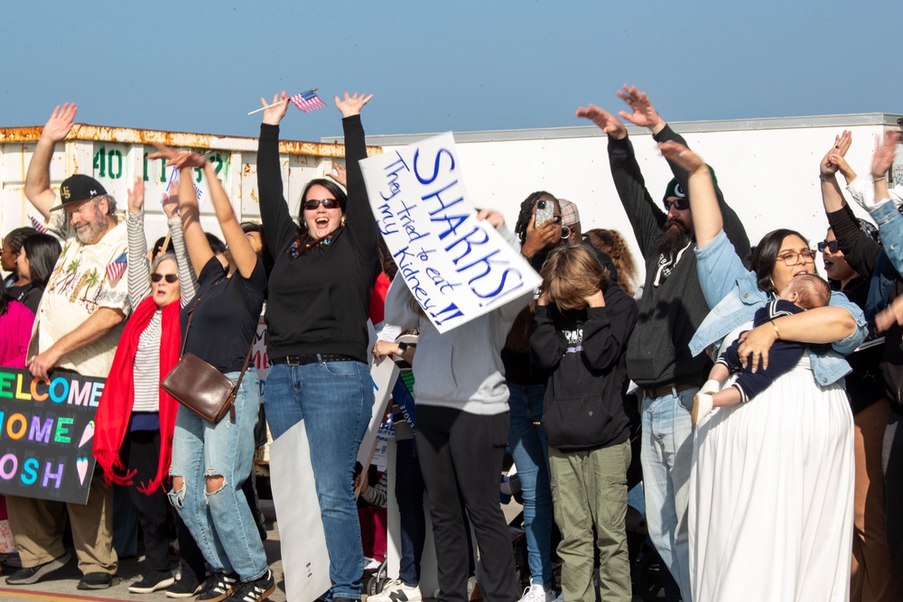 USS Stockdale (DDG 106) Returns from Deployment