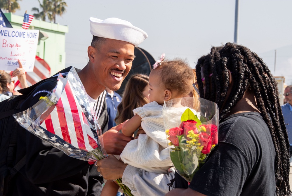 USS Stockdale (DDG 106) Returns from Deployment